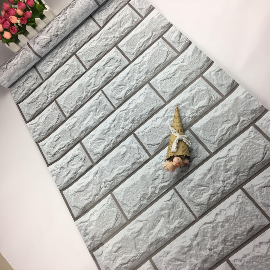 Самоклеящиеся кирпичики на стену