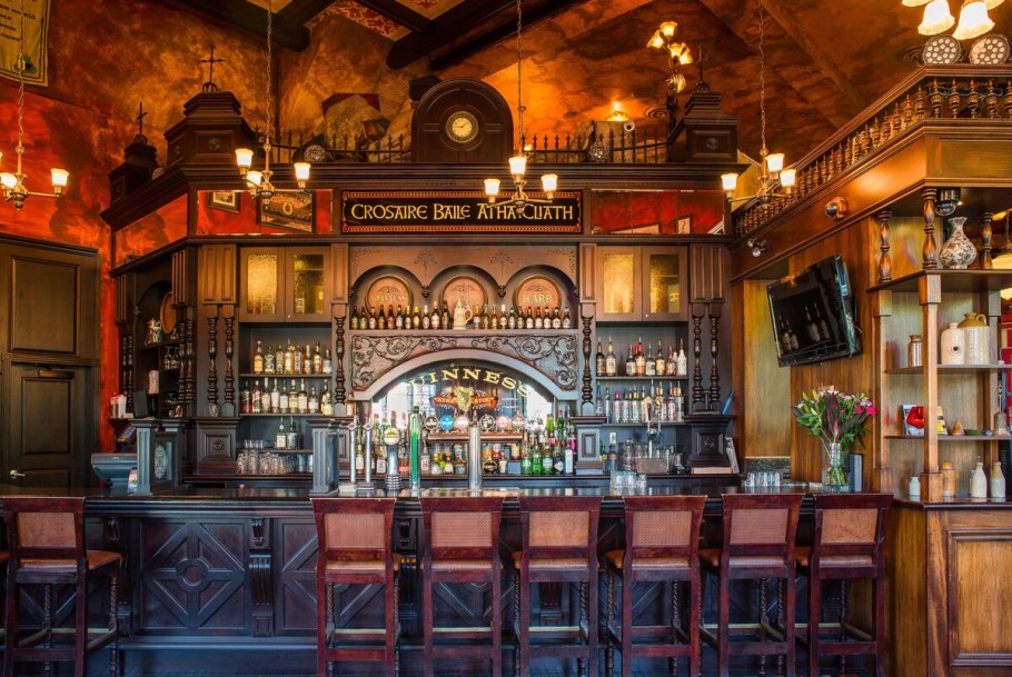 Ирландский паб 19 века