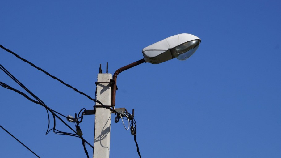 Фонарь уличный на столб