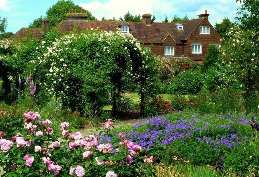 Старинная английская деревня Тюдор