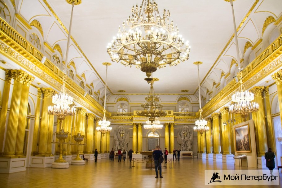 Фельдмаршальский зал зимнего дворца