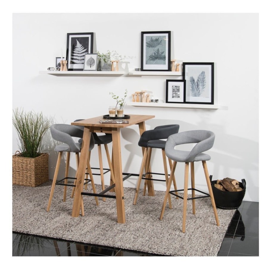 Борный столик в скандинавского стиле