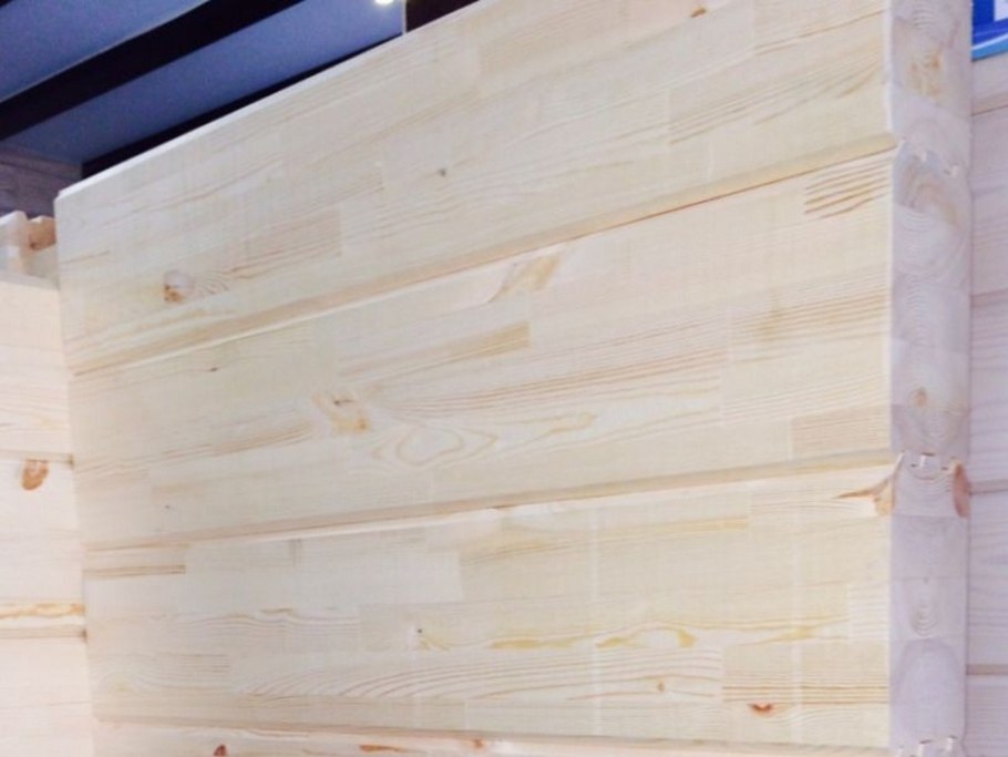 Клееный воздухопроницаемый брус