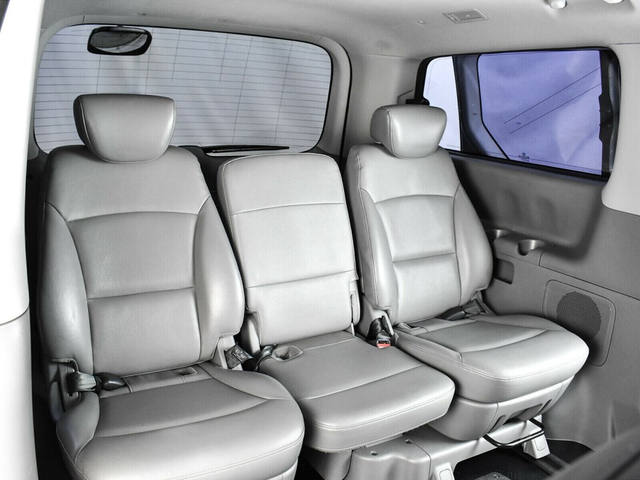 Hyundai Grand Starex 2012 салон