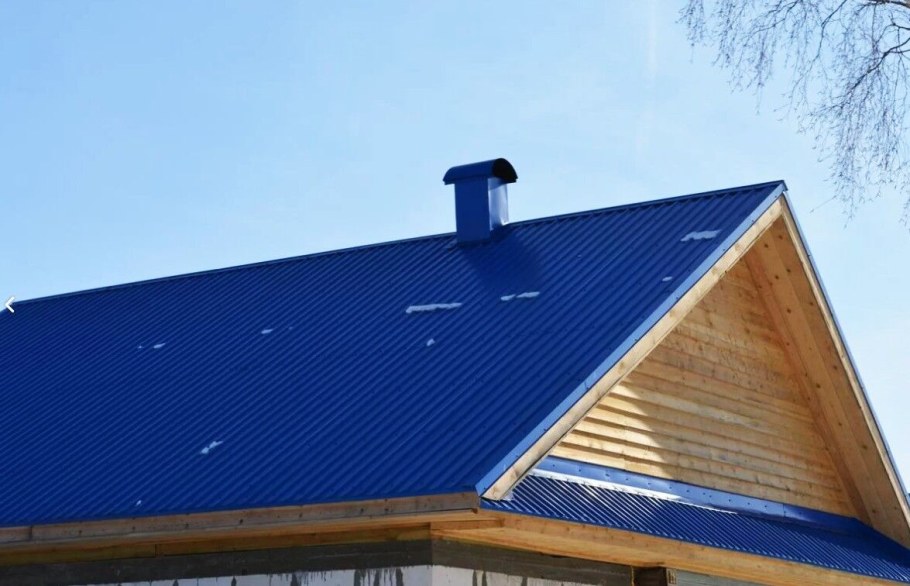 Профнастил с синими крышами