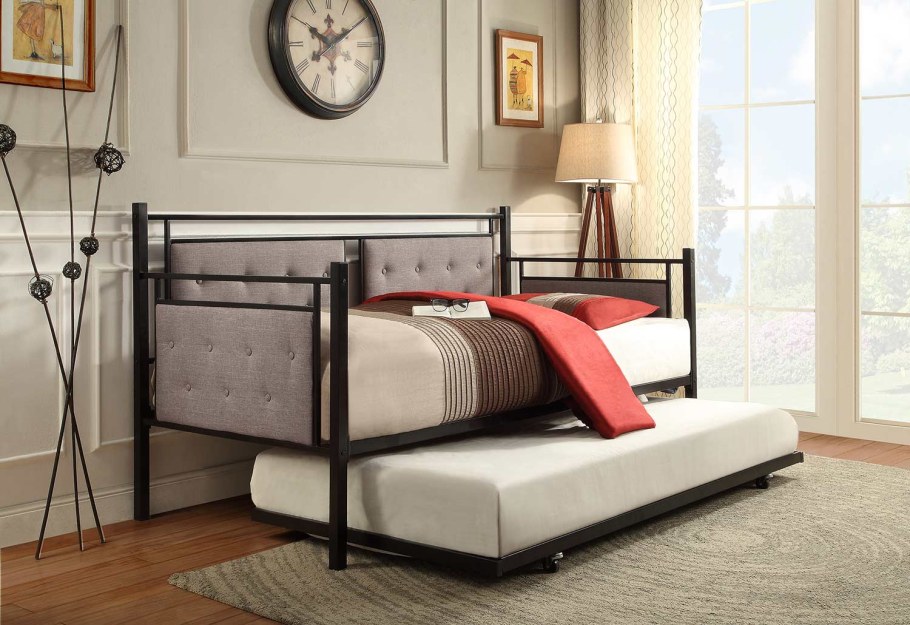 Mark Brazier Jones Tally ho Chair