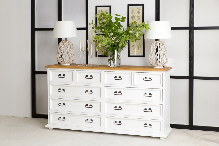 Комод белый деревянный