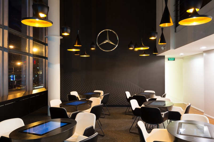 Кафе в автосалоне