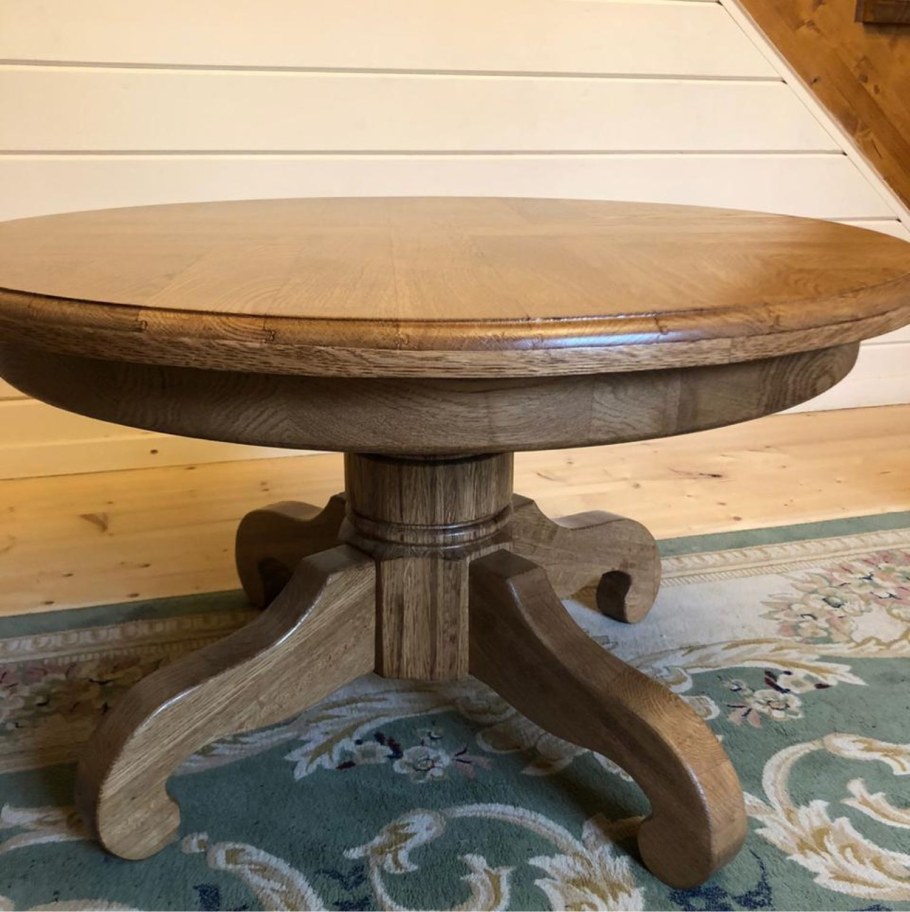 Круглый дубовый стол диаметром 1800 мм из массива дуба