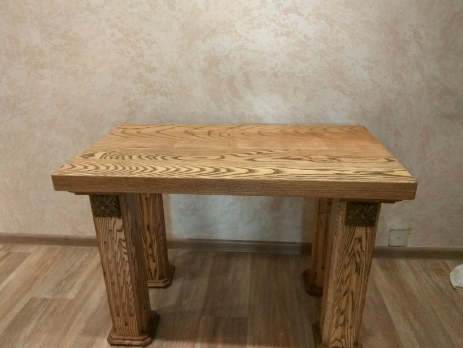 Стол из массива ясеня