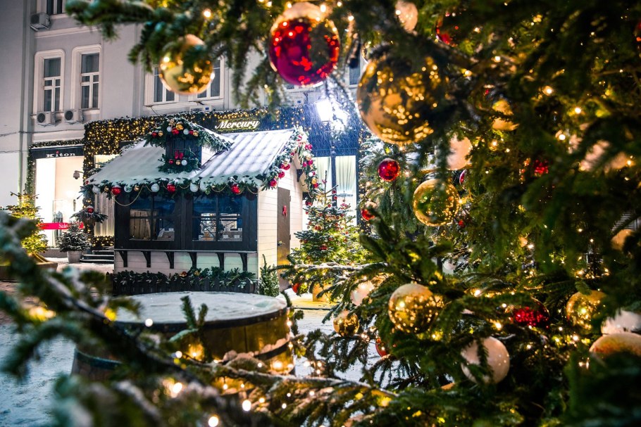 Merry Christmas камин елка