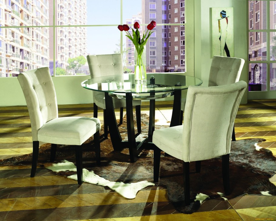 Мягкие стулья в интерьере