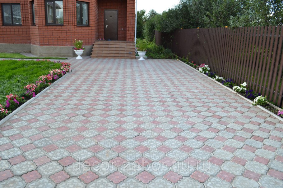 Отмостка Краковский Клевер