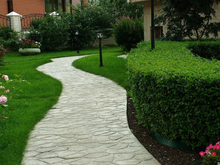 Тропинка к дому