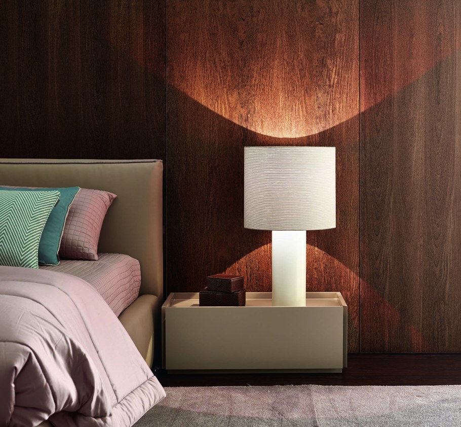 Прикроватные тумбочки Fendi