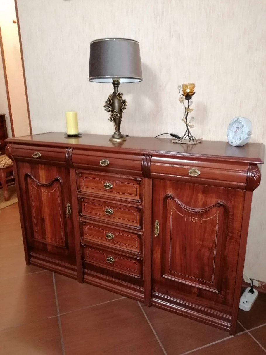 Мебель фабрики дана