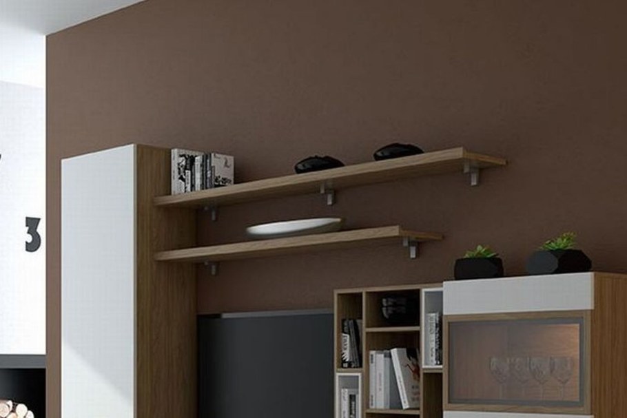 Полка Анри Ангстрем