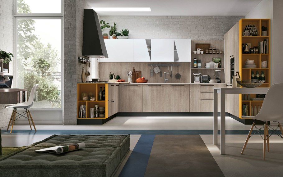 Кухонный гарнитур в своем доме фото