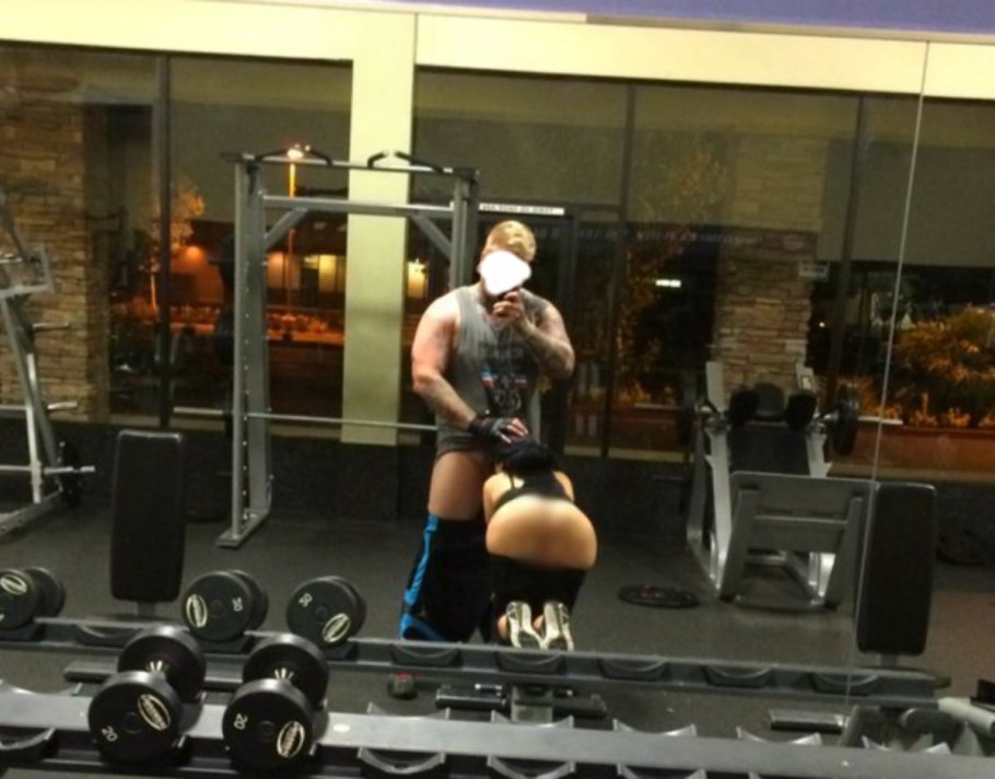 Жим штанги лежа с резинками