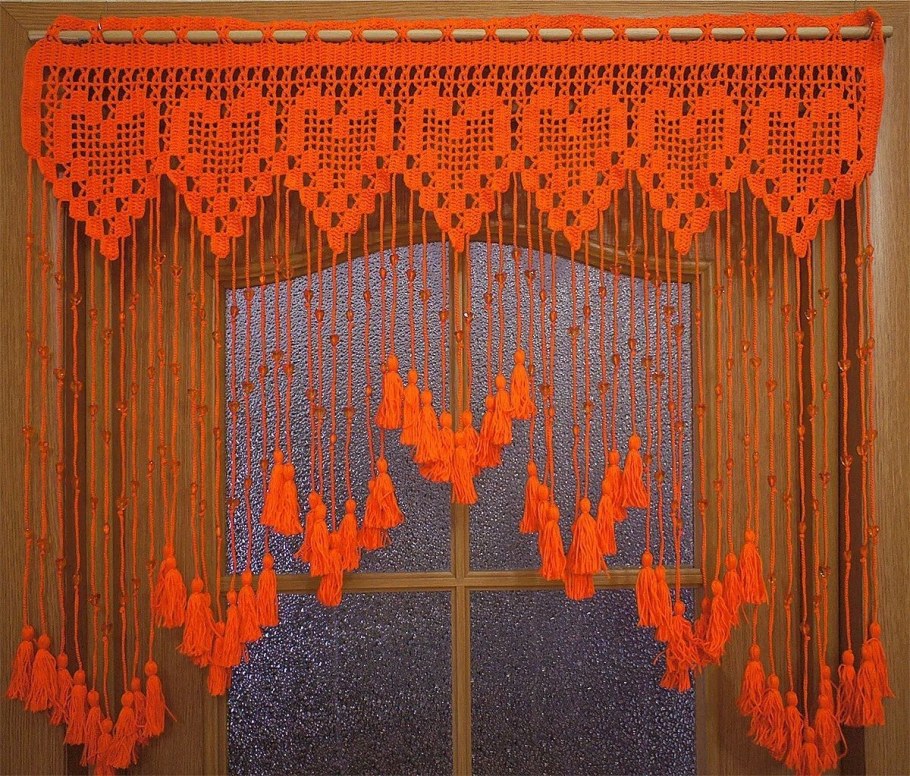 Вязаные шторы