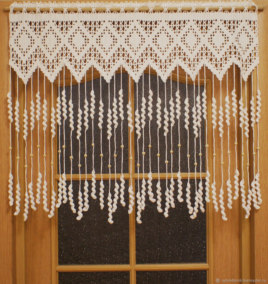 Вязаные занавески
