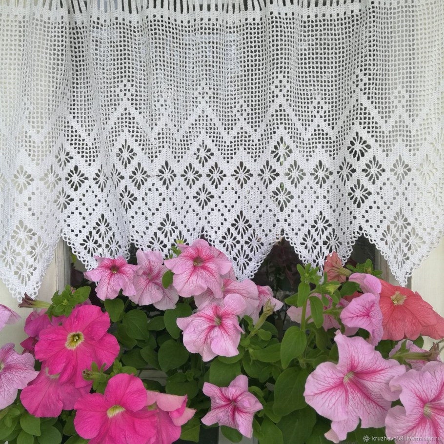 Занавески крючком для кухни