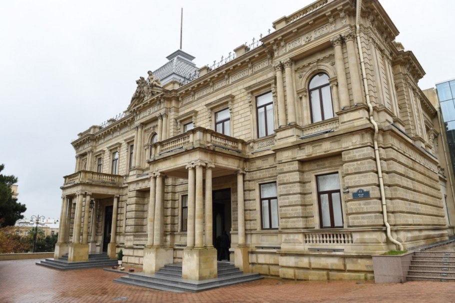 Национальный музей искусств Баку
