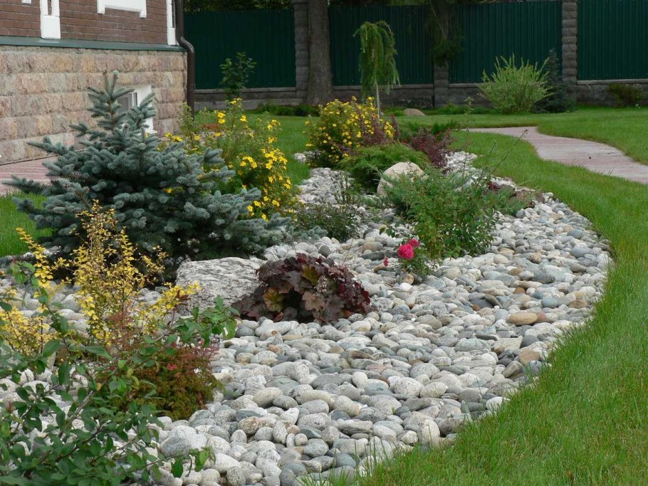 Альпийская горка миксбордер