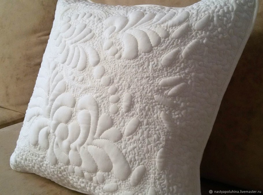 Подушки со стежкой