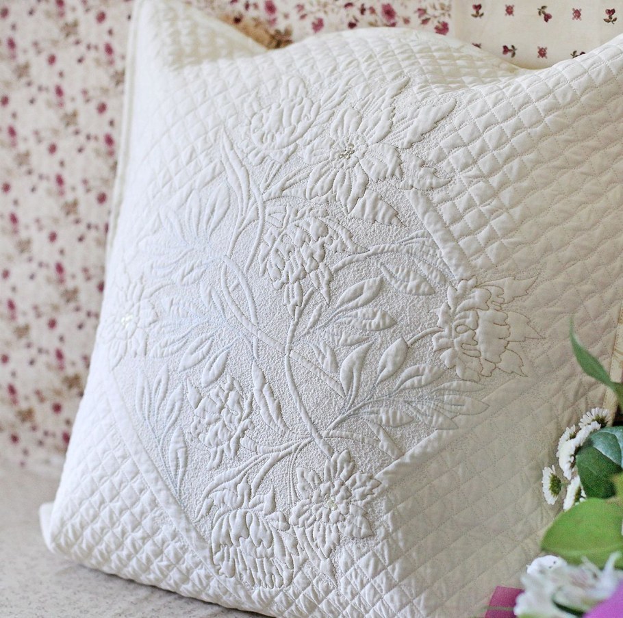 Трапунто подушки