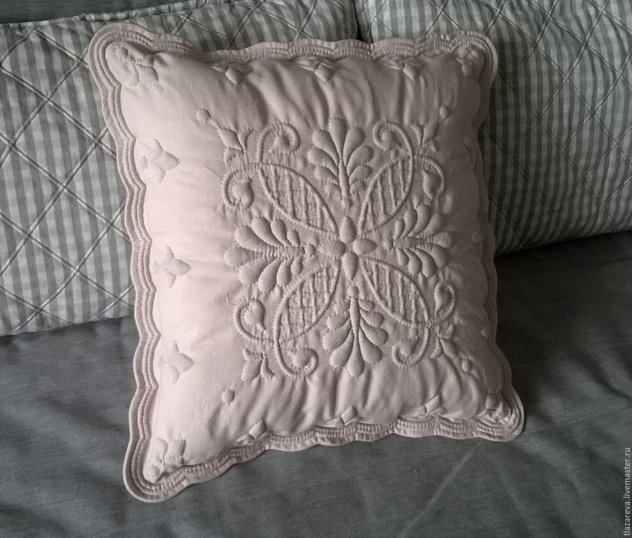 Вышивка трапунто