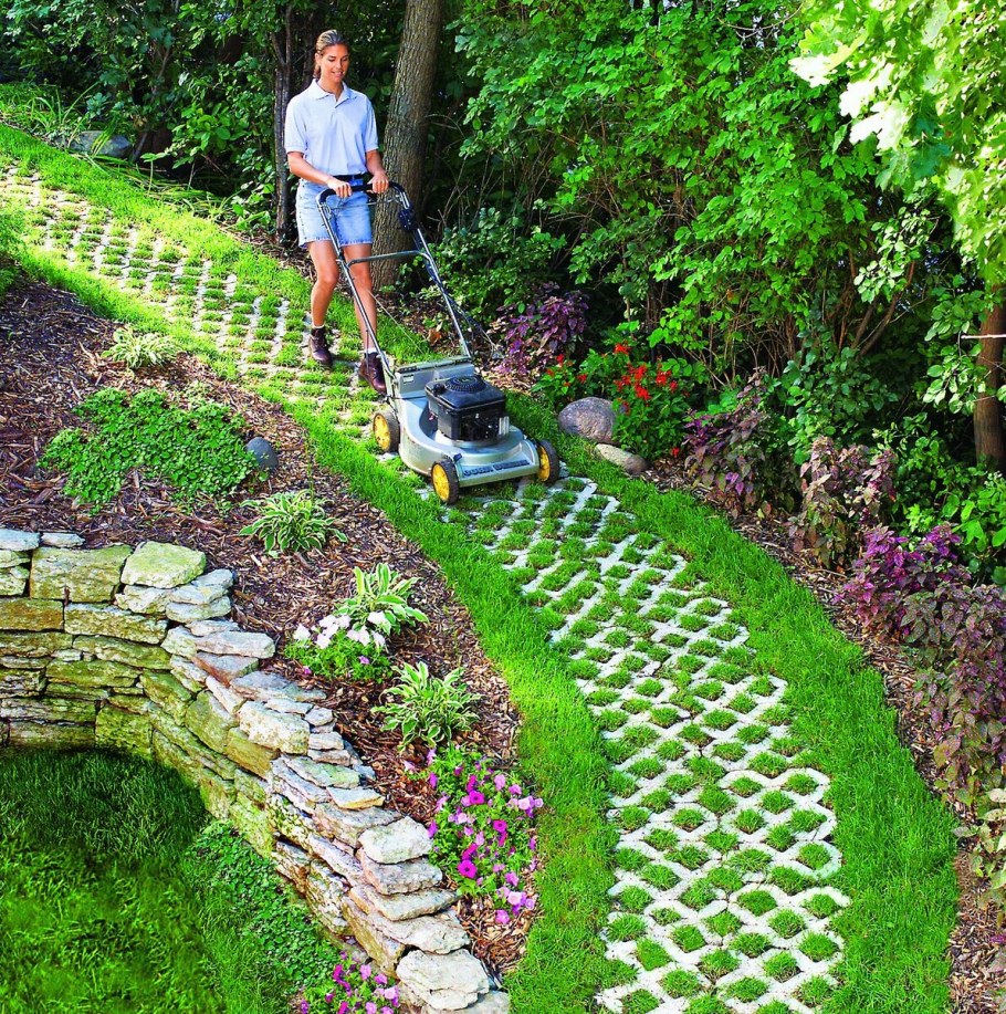 Садовые дорожки на даче