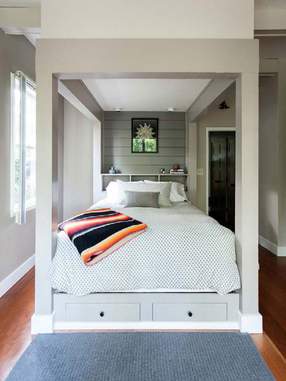 Кровать встроенная в нишу