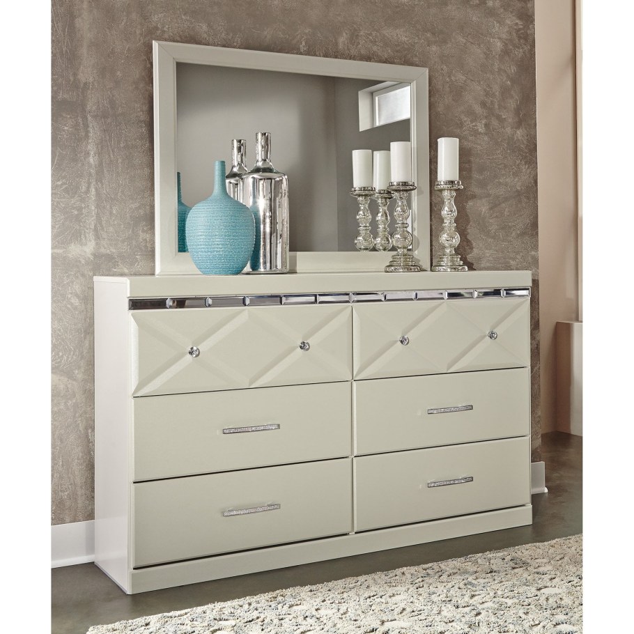 Комод в спальню