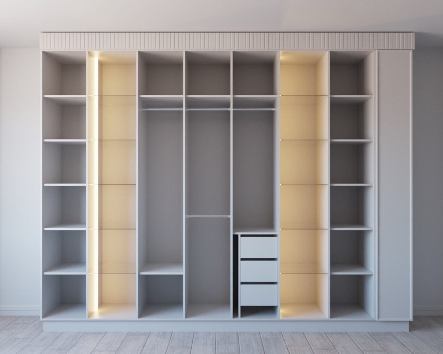 Трехметровый распашной шкаф