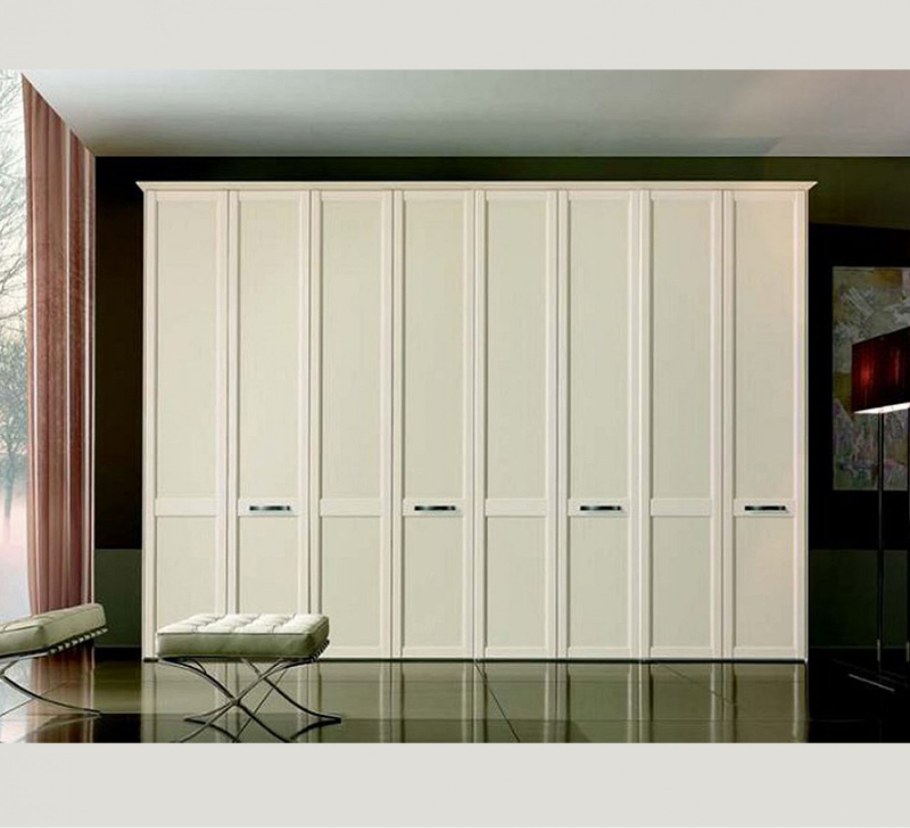 Шкаф распашной белый матовый