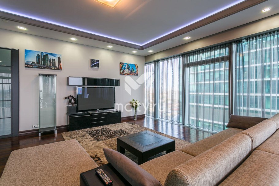 С отделкой of 183 офис в Москва Сити