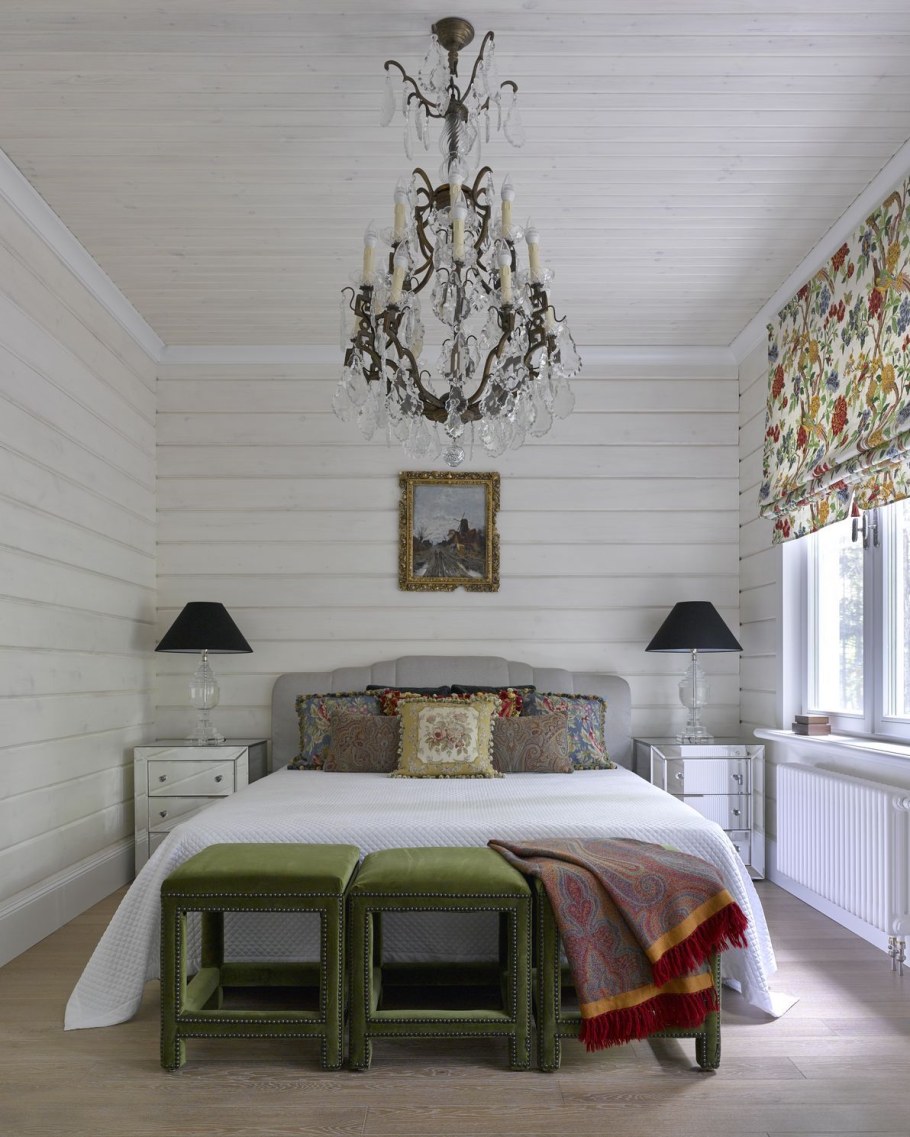 Колониальный стиль в деревянном доме