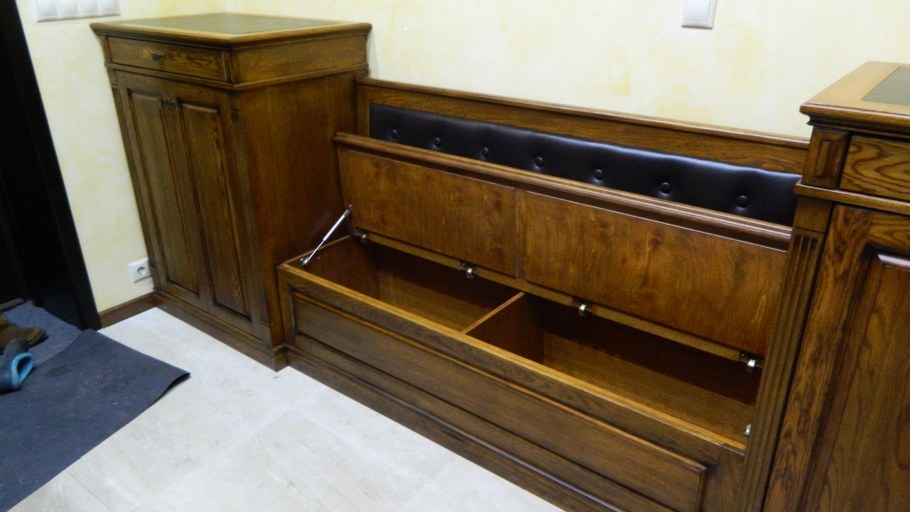 Прихожая из сосны неокрашенные