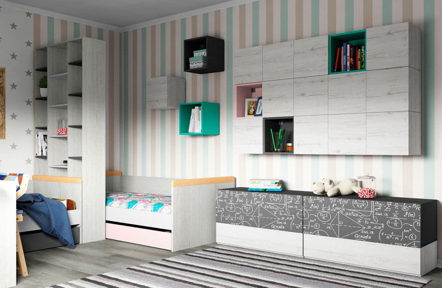 38 Попугаев детская Риган