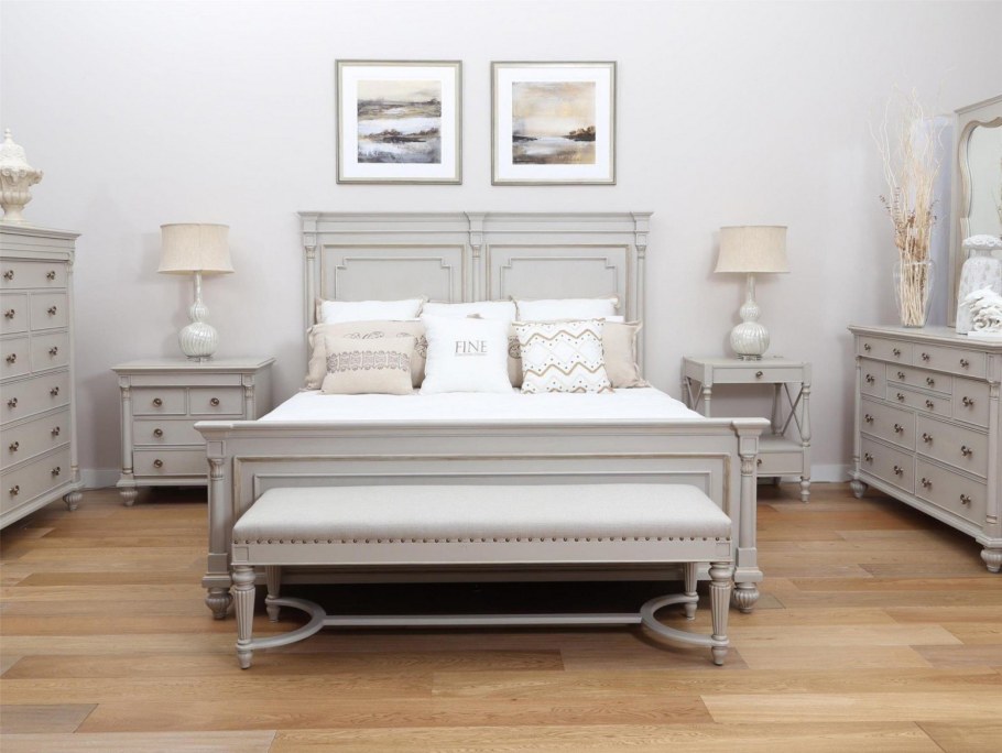 Кровать в американском стиле