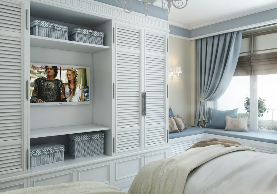 Шкаф в спальню с жалюзийными дверями