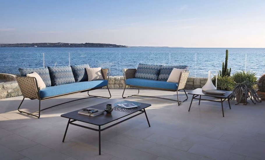 Уличная мебель в Австралии