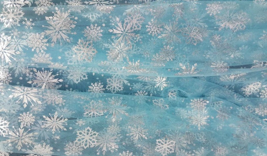 Ткань со снежинками