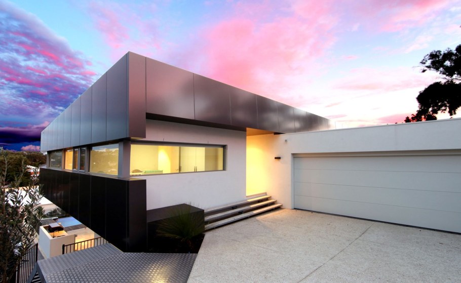 Вилла алюкобонд тренди