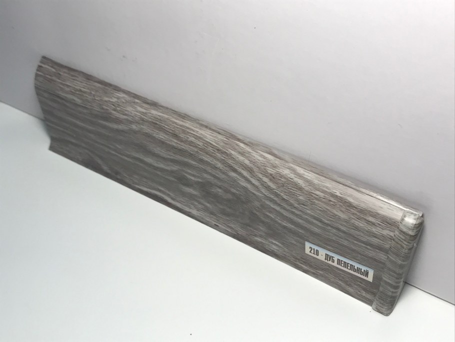 Плинтус дуб 2,5м l324 (Садко)