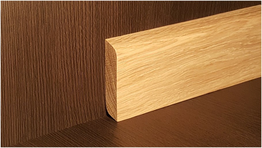 Плинтус дуб евро 70мм
