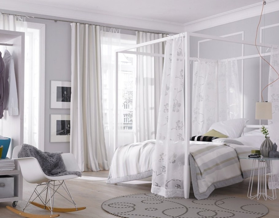 Белые занавески в спальню