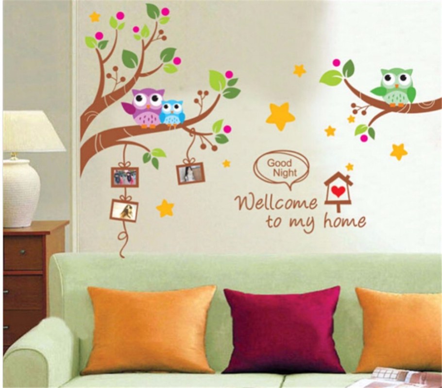 Наклейки на стену в комнату