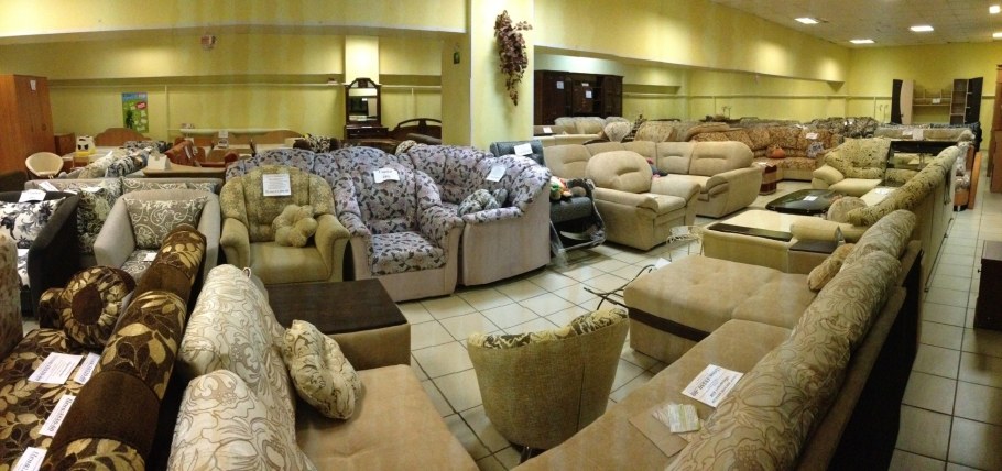 Мебель на Колхозном рынке